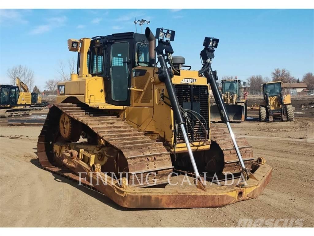 CAT D6T Buldozere pe senile