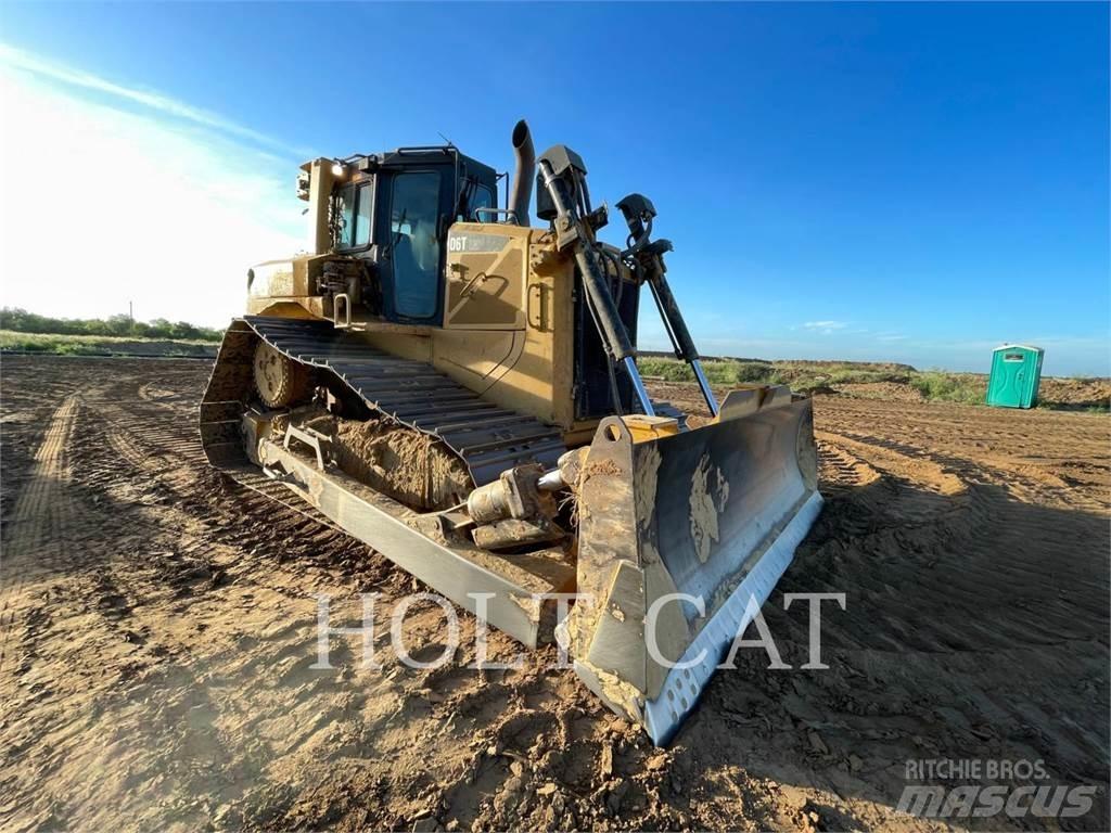 CAT D6T Buldozere pe senile