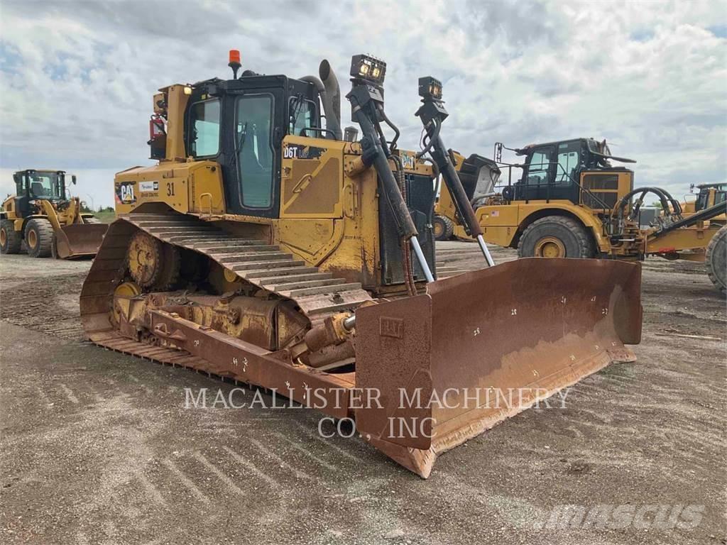 CAT D6T Buldozere pe senile