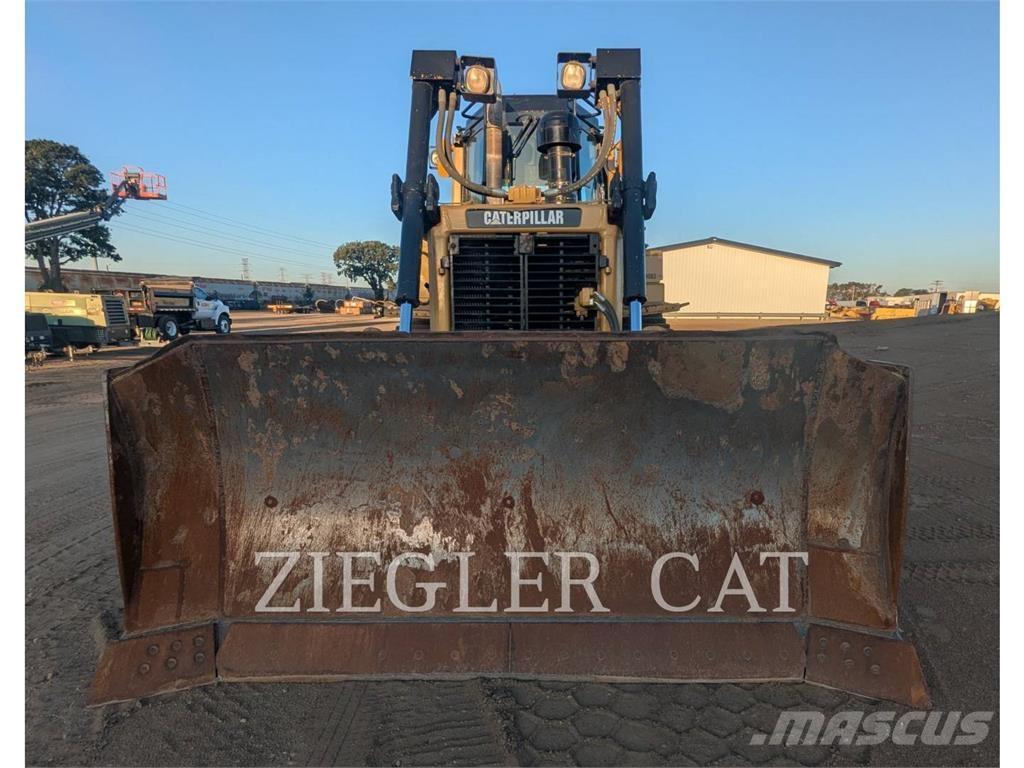 CAT D6T Buldozere pe senile