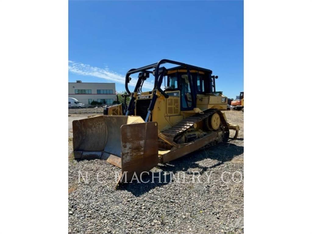CAT D6T Buldozere pe senile