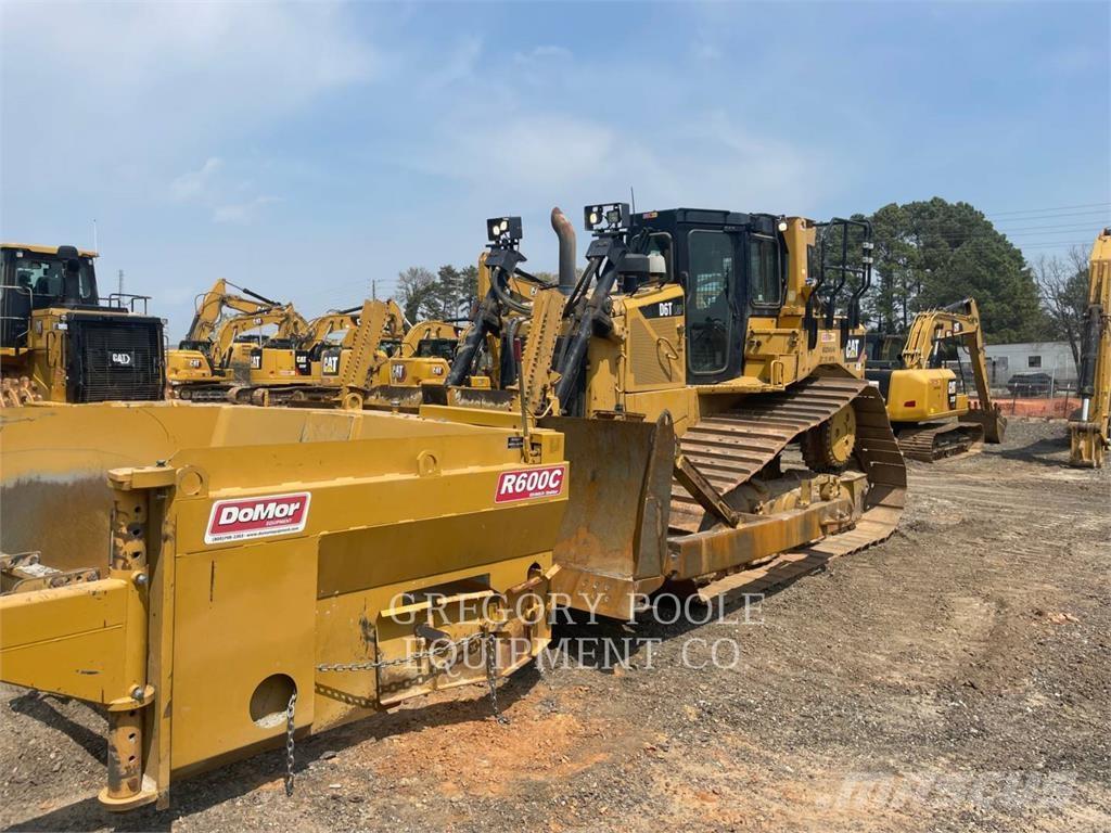 CAT D6T Buldozere pe senile