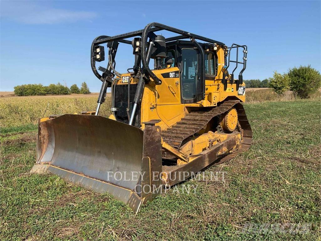 CAT D6T Buldozere pe senile