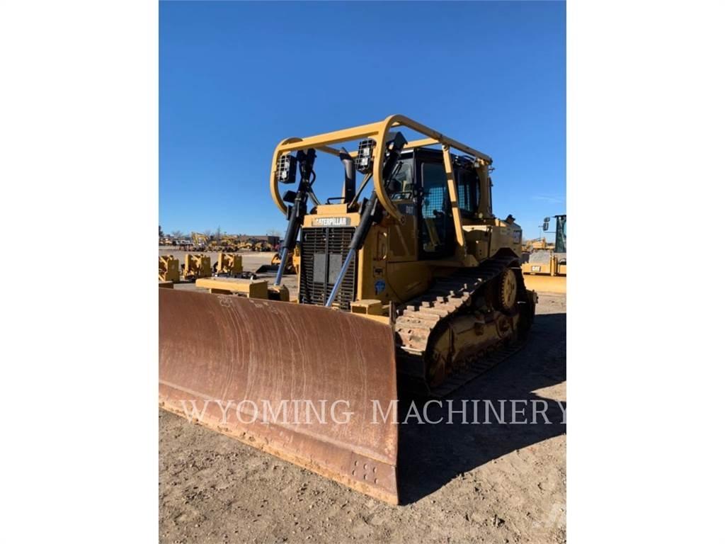 CAT D6T Buldozere pe senile