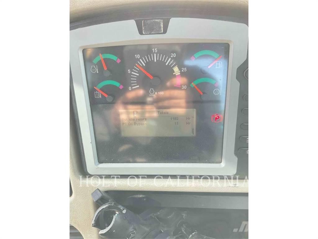 CAT D6T LGP Buldozere pe senile