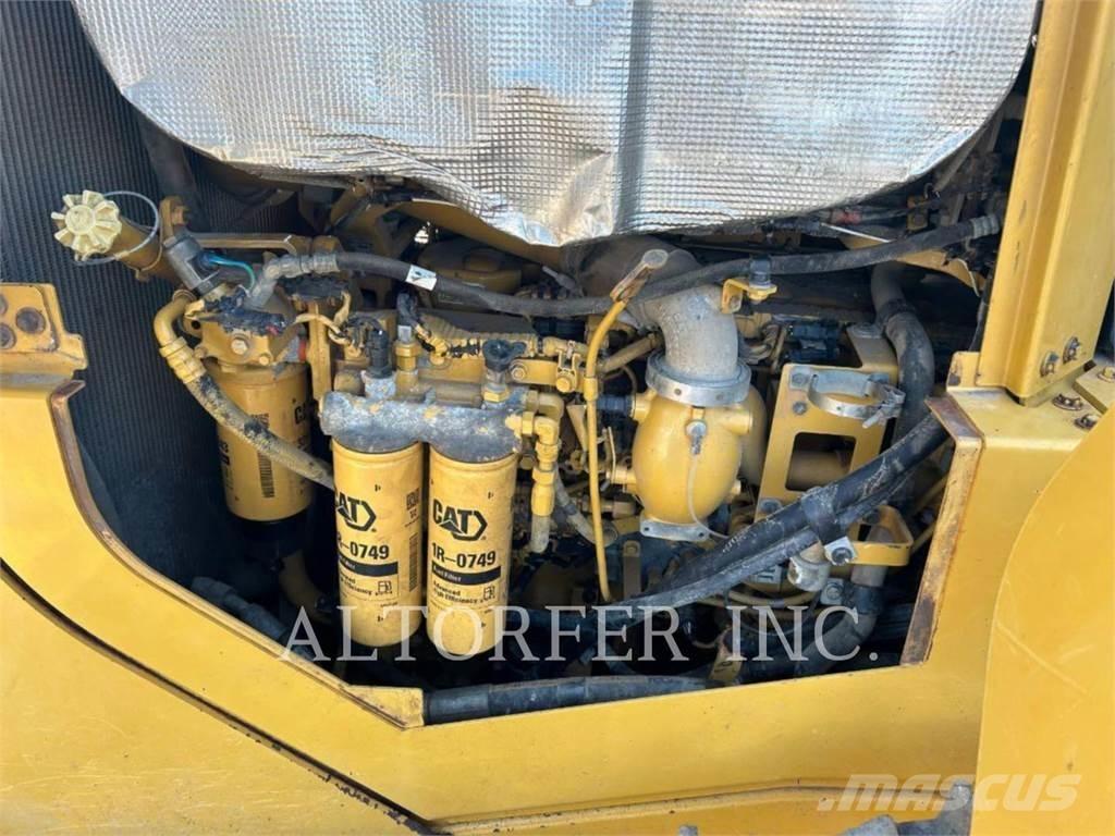 CAT D6T LGP Buldozere pe senile