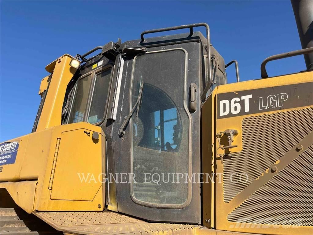 CAT D6T LGPVPT Buldozere pe senile