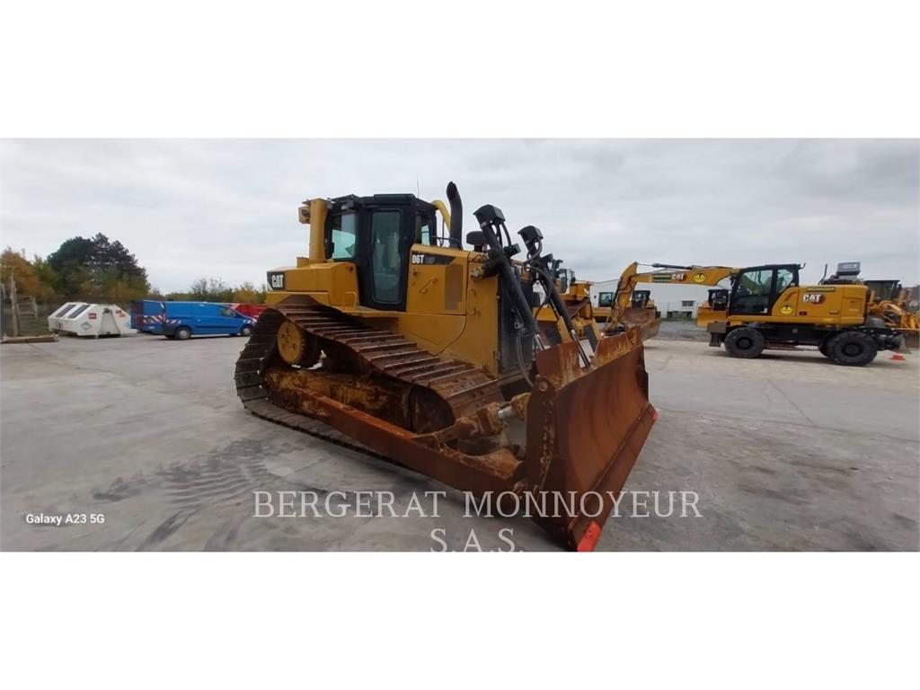 CAT D6T4F LGP Buldozere pe senile