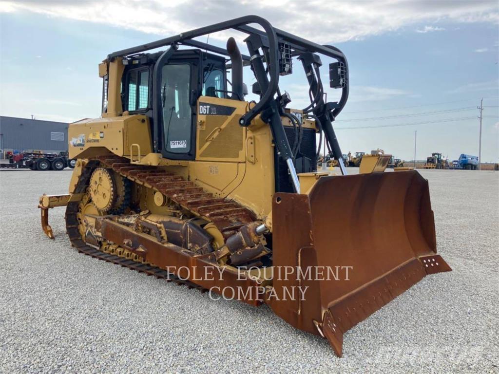 CAT D6TXLSUA Buldozere pe senile