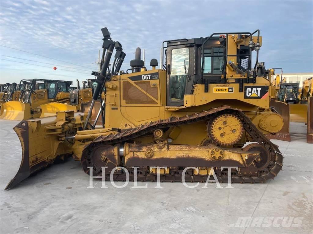 CAT D6TXWVPWI3 Buldozere pe senile