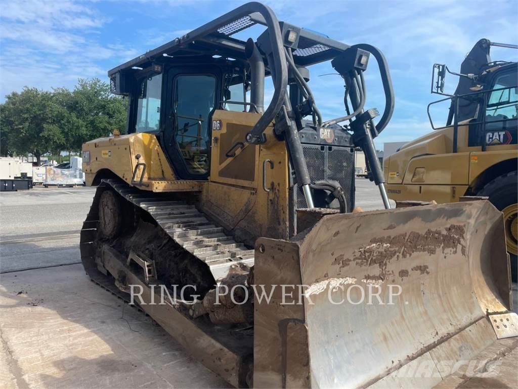 CAT D6XL Buldozere pe senile