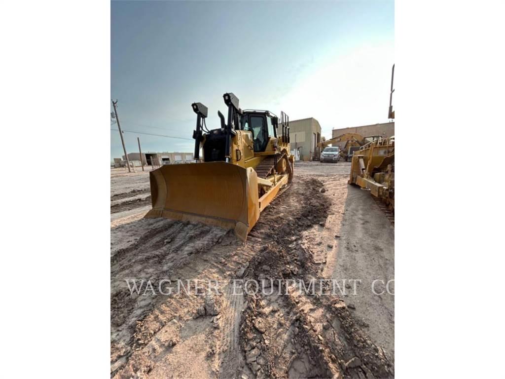 CAT D7 Buldozere pe senile