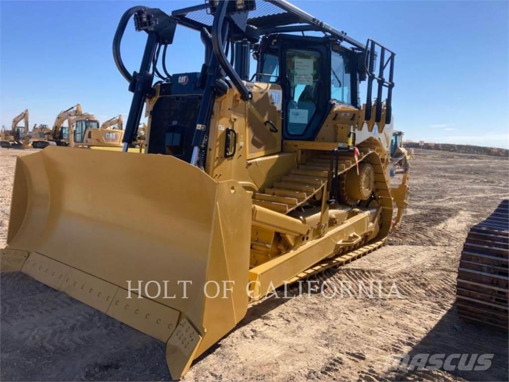 CAT D7 Buldozere pe senile