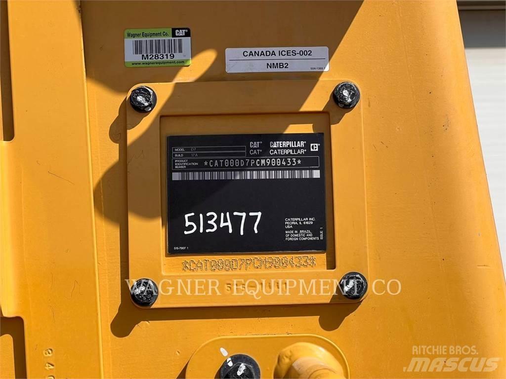 CAT D7 Buldozere pe senile
