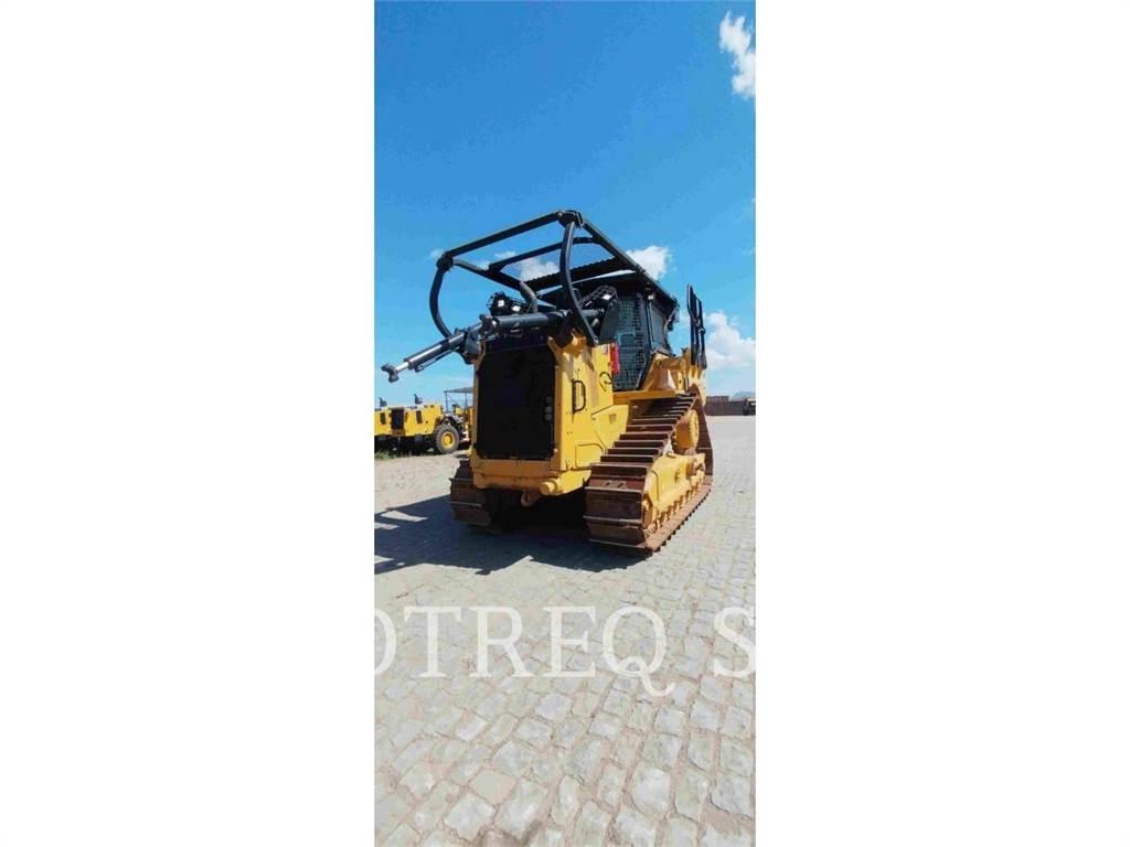 CAT D7 Buldozere pe senile