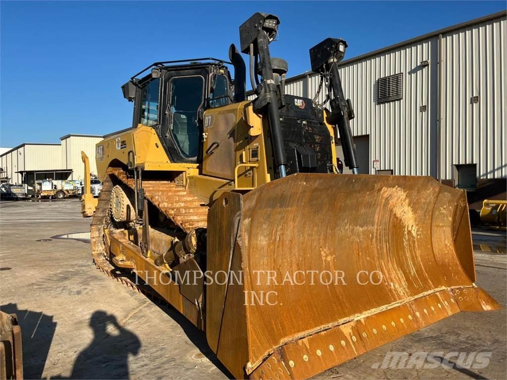 CAT D7 Buldozere pe senile