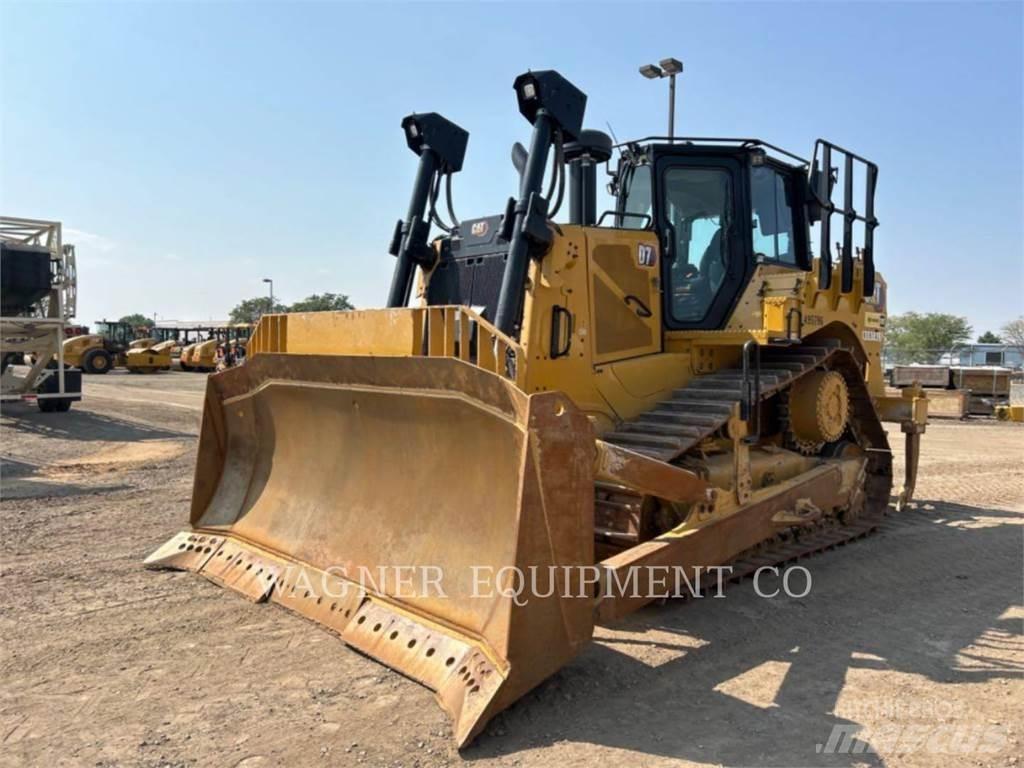 CAT D7 Buldozere pe senile