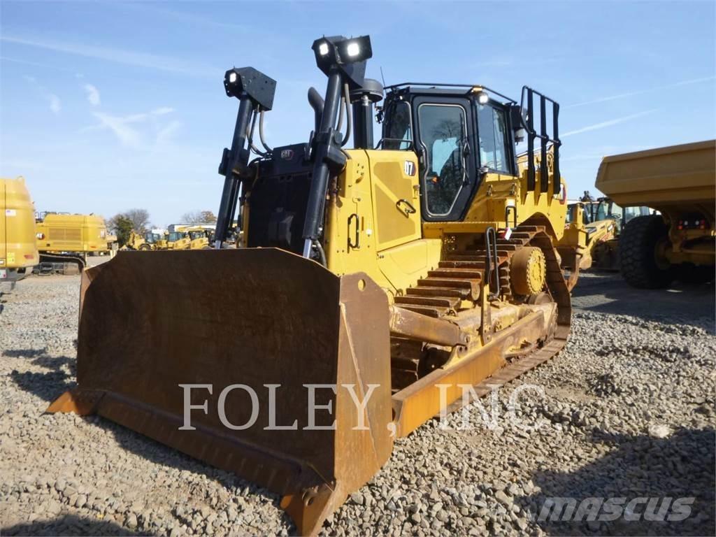 CAT D7-17 Buldozere pe senile