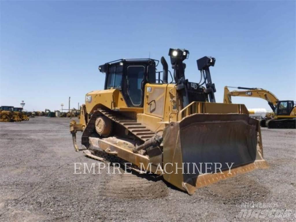 CAT D7-17 Buldozere pe senile