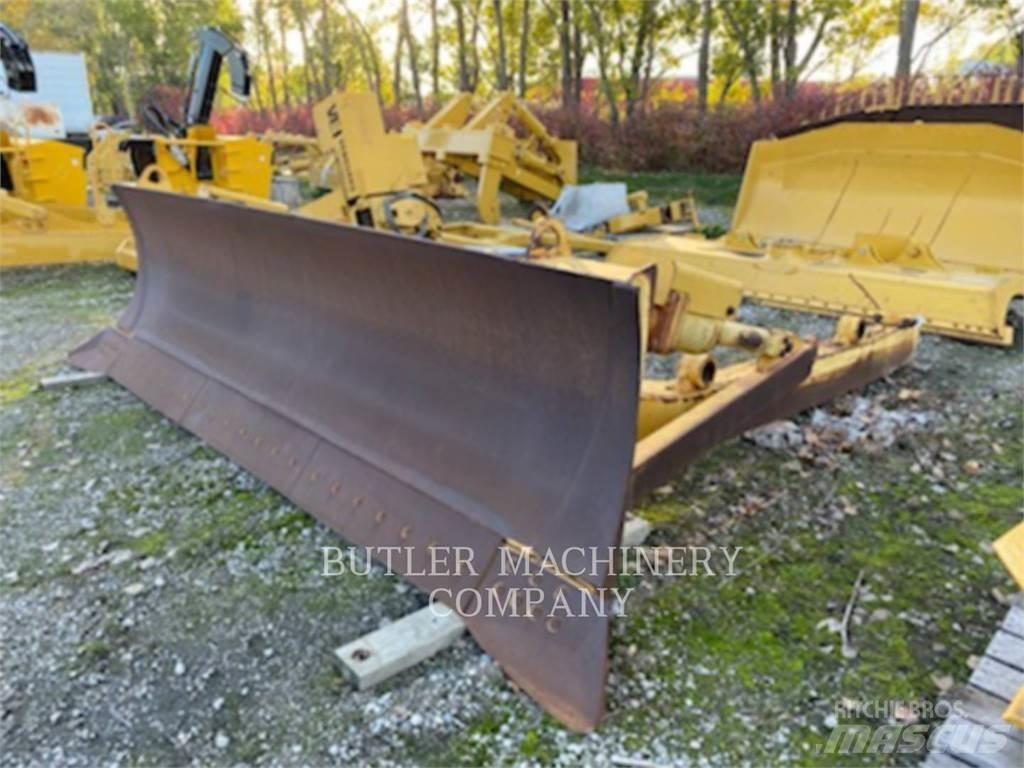 CAT D7 A BLADE Lame