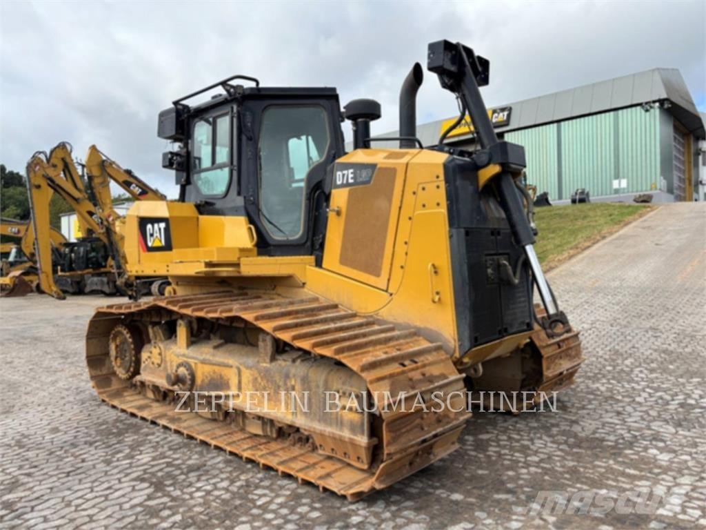 CAT D7E Buldozere pe senile