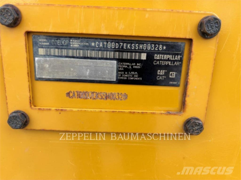 CAT D7E Buldozere pe senile