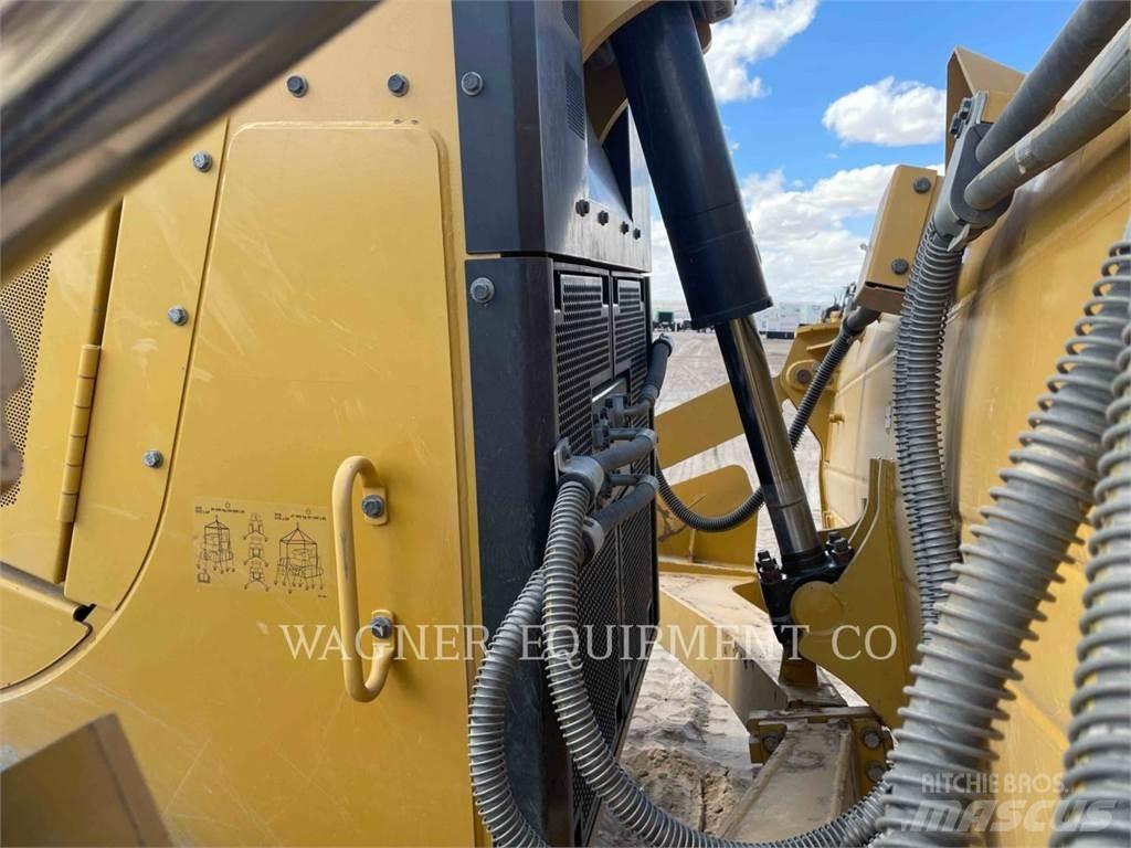 CAT D7E Buldozere pe senile