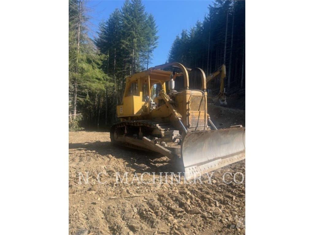 CAT D7G Buldozere pe senile