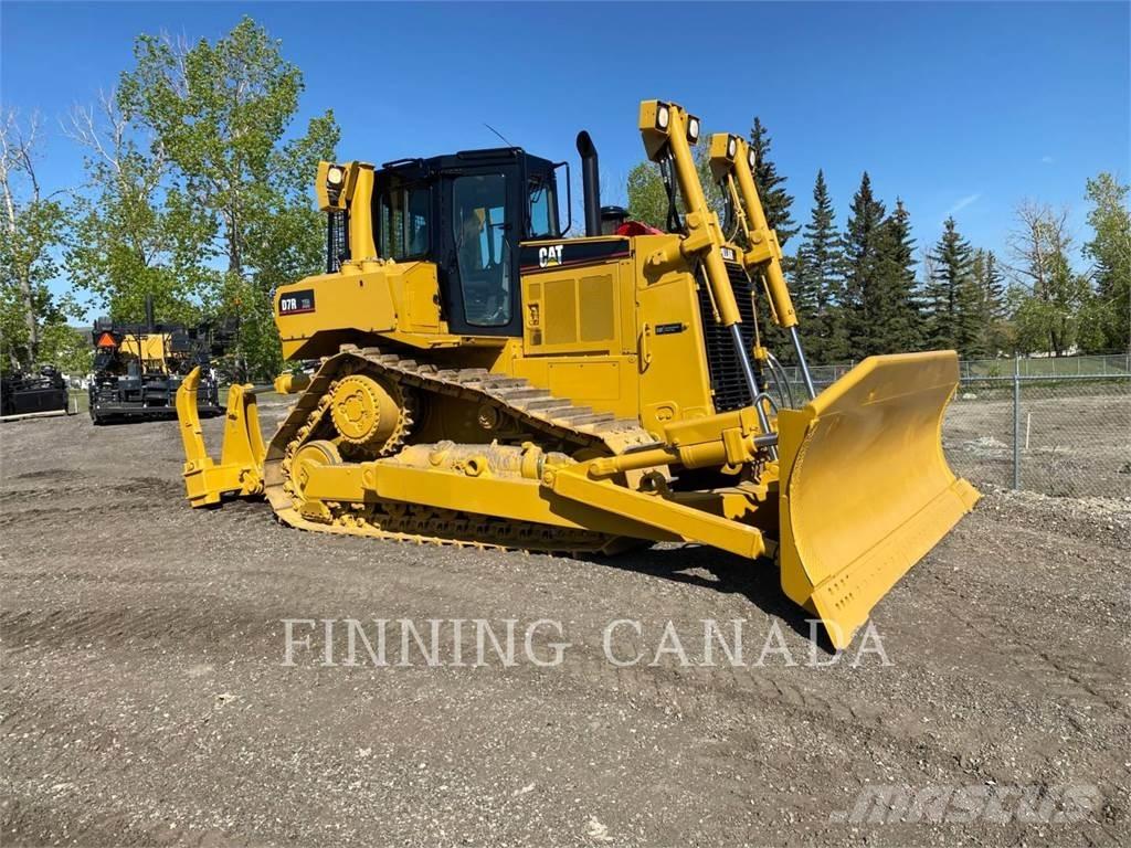 CAT D7R Buldozere pe senile