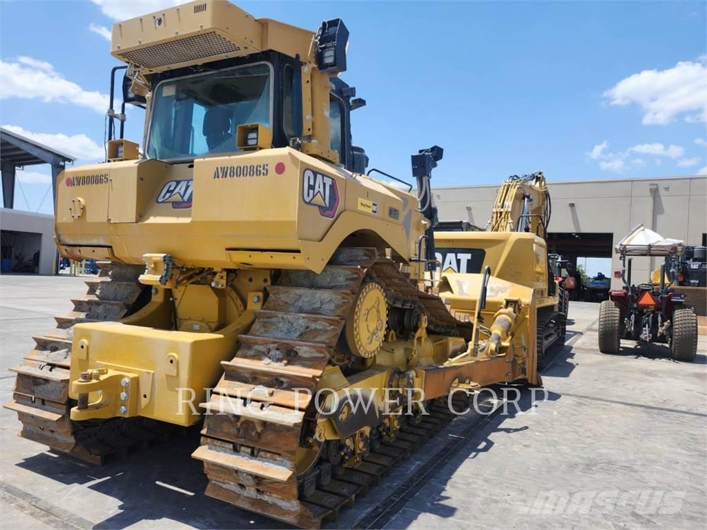 CAT D8 Buldozere pe senile