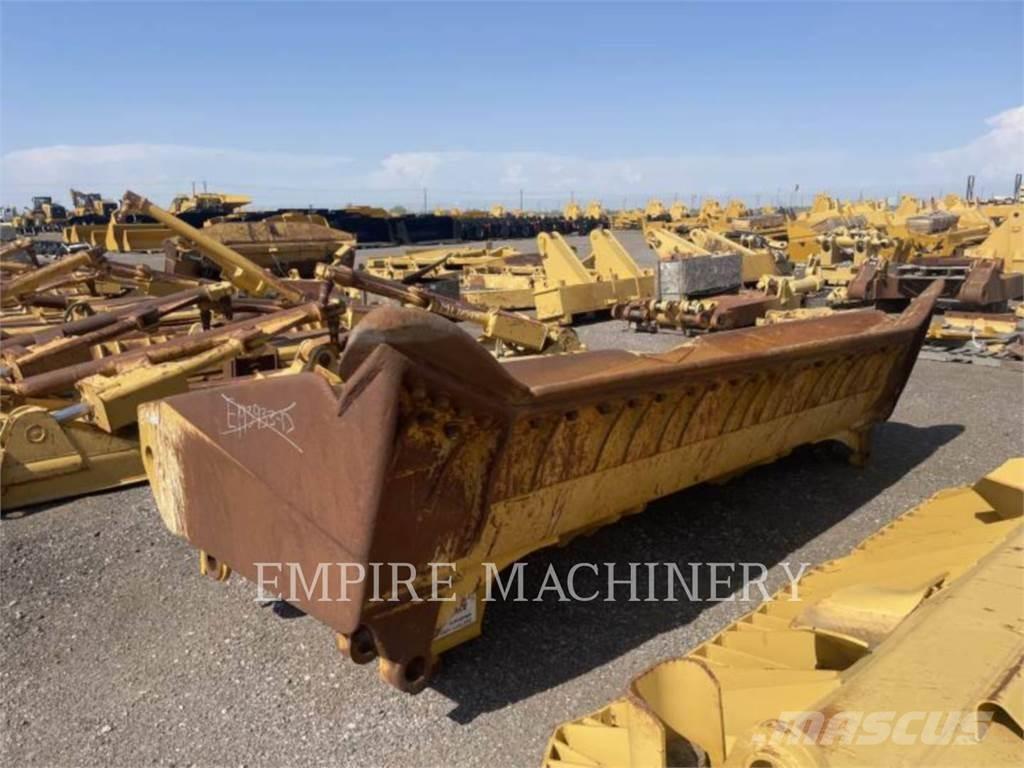 CAT D8-SUBL Utilaje construcții - Altele