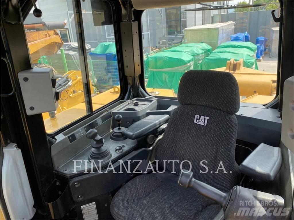 CAT D8R Buldozere pe senile