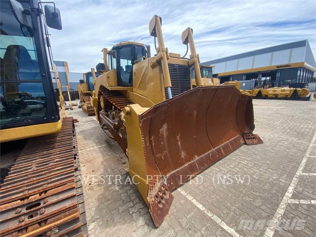 CAT D8T Buldozere pe senile