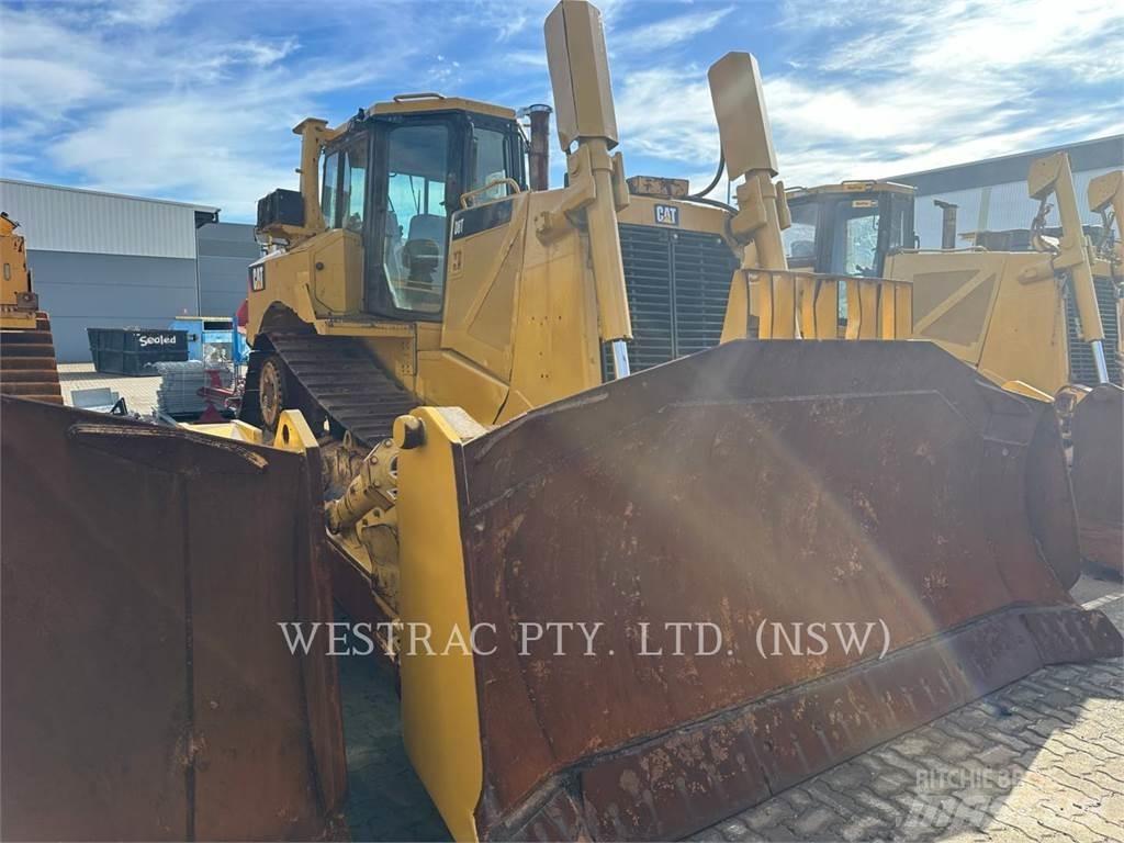 CAT D8T Buldozere pe senile