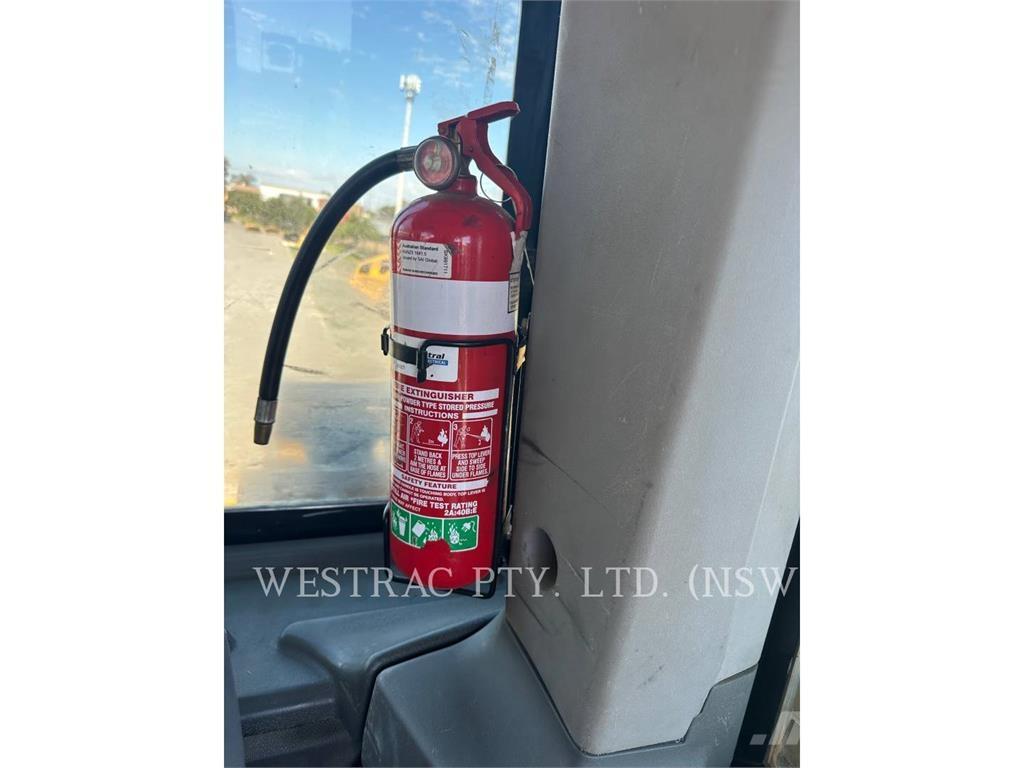 CAT D8T Buldozere pe senile