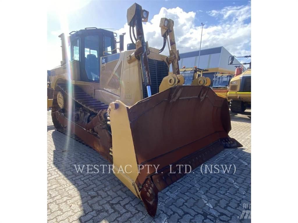 CAT D8T Buldozere pe senile
