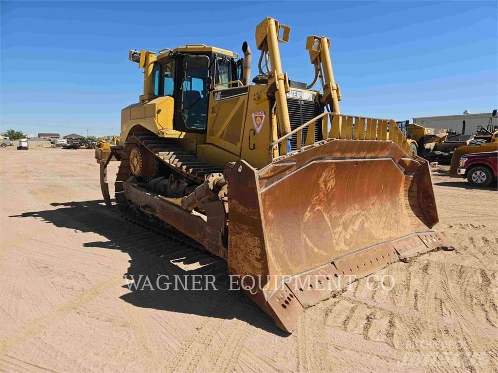 CAT D8T Buldozere pe senile