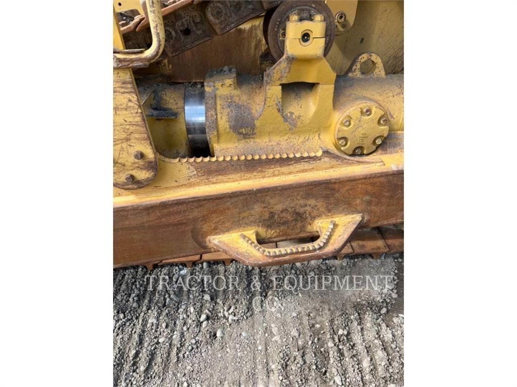 CAT D8T Buldozere pe senile