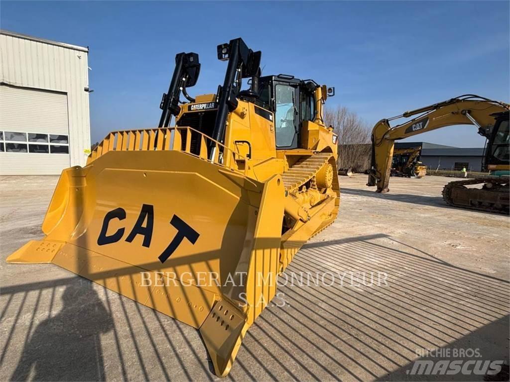 CAT D8T Buldozere pe senile