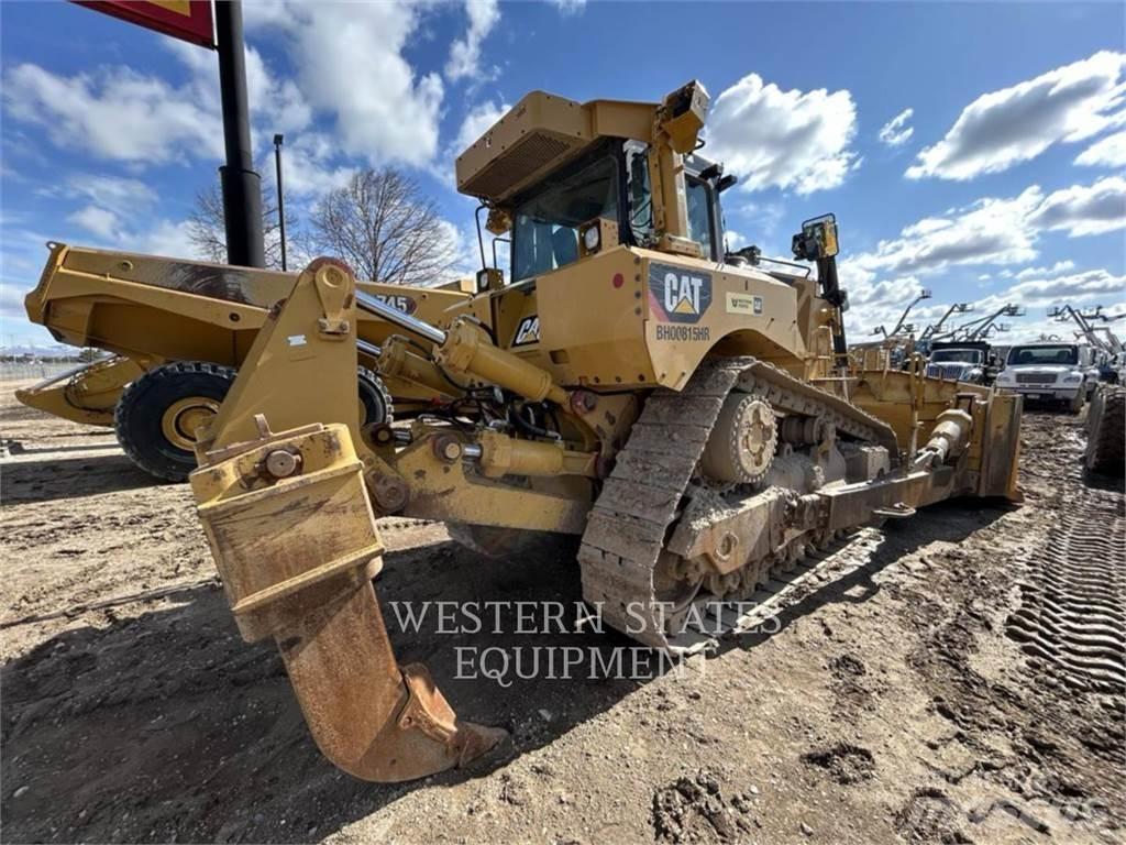 CAT D8T Buldozere pe senile