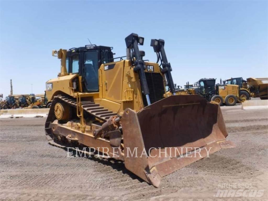 CAT D8T Buldozere pe senile