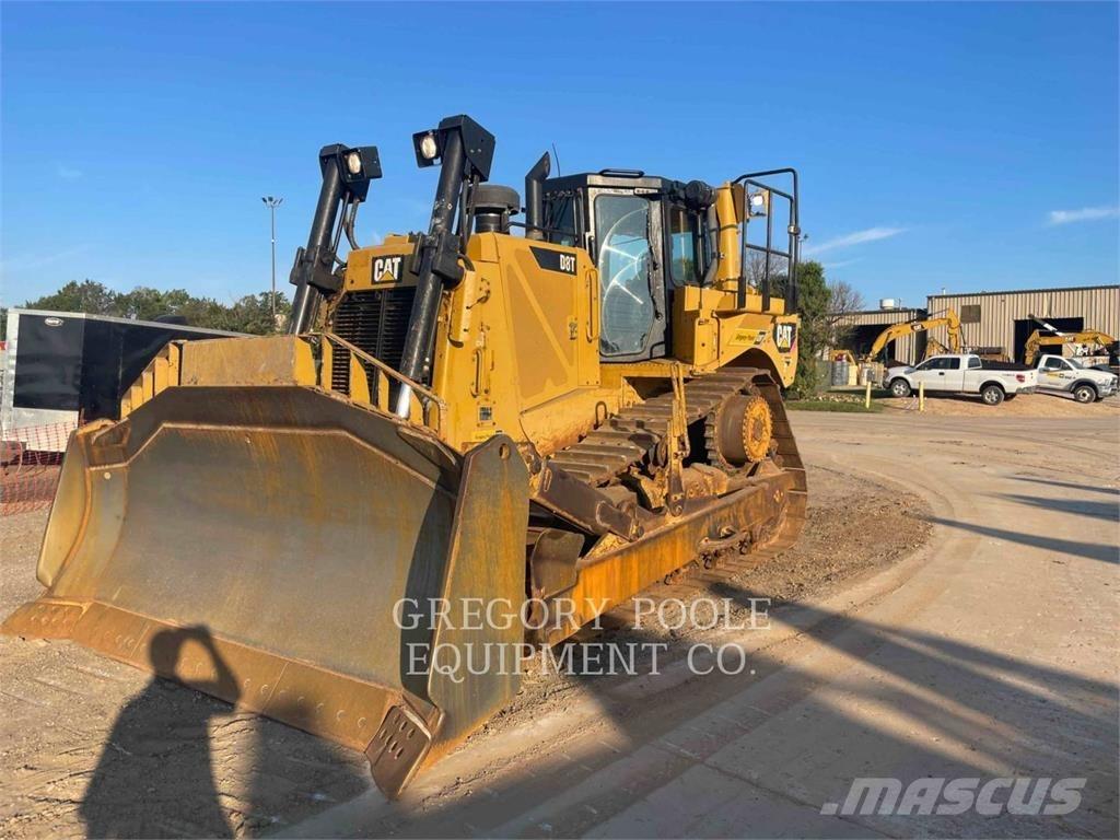 CAT D8T Buldozere pe senile