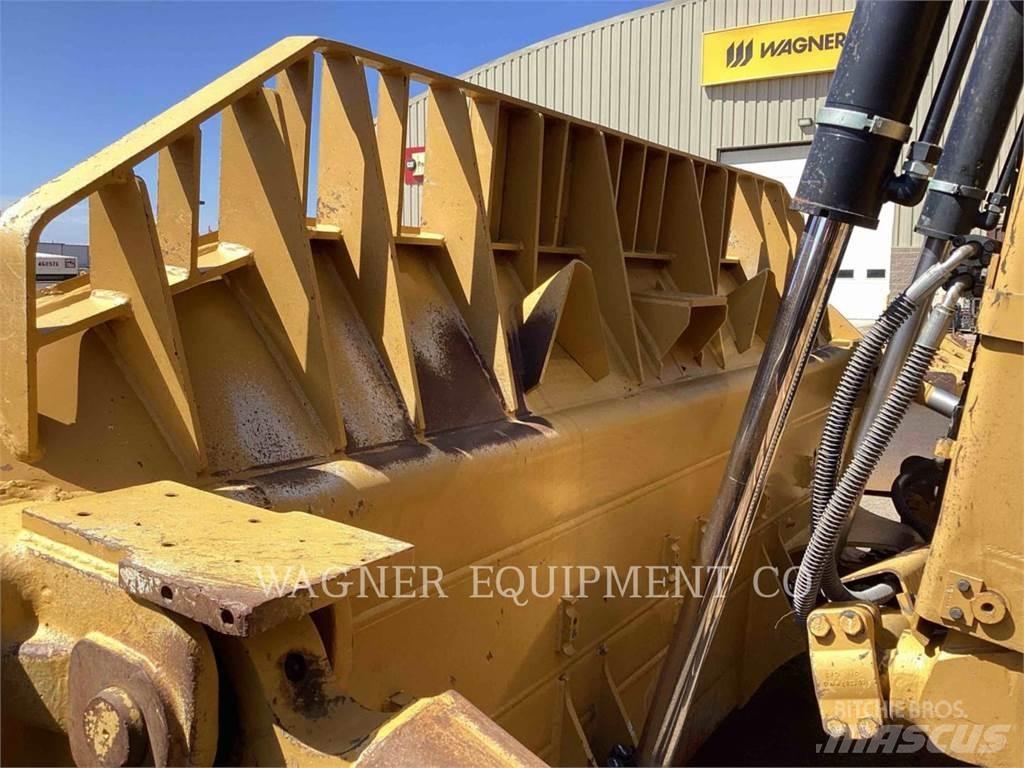 CAT D8T Buldozere pe senile