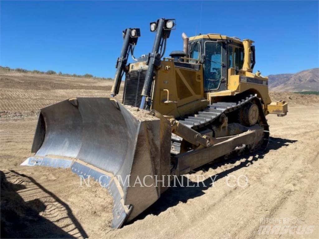 CAT D8T Buldozere pe senile
