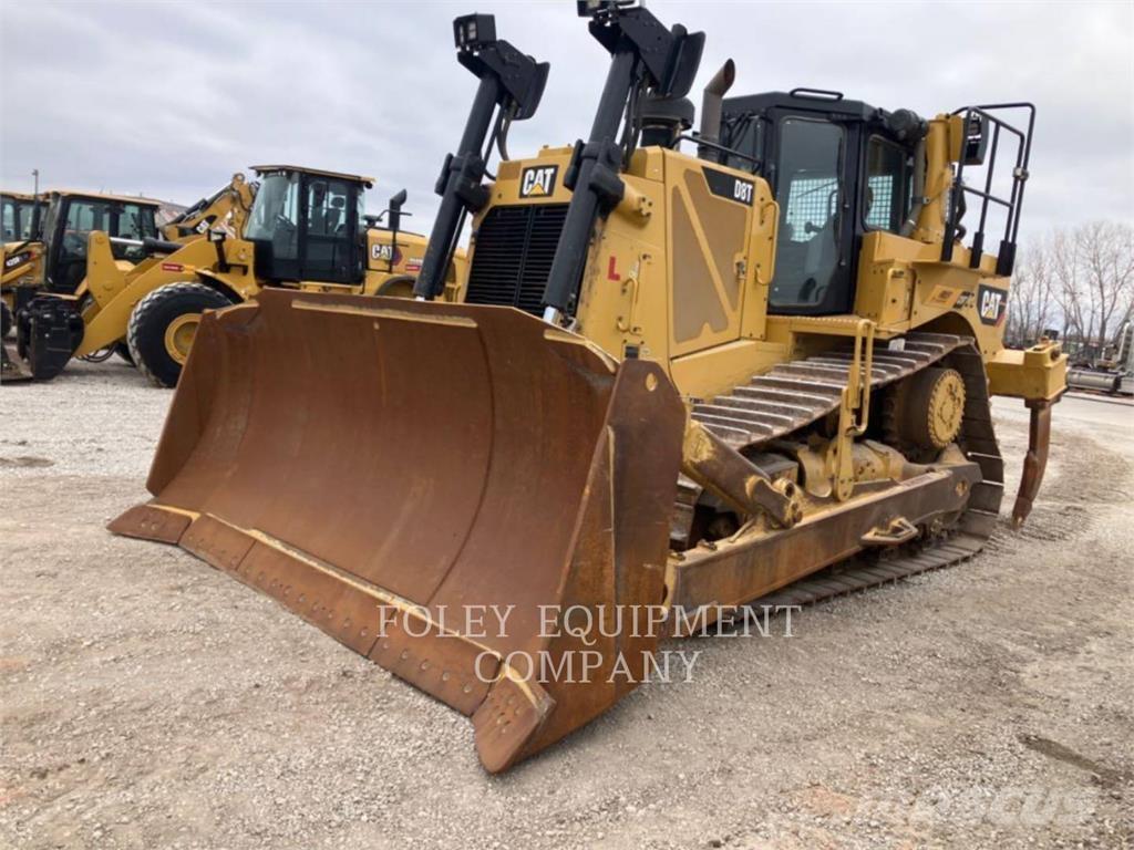 CAT D8T Buldozere pe senile