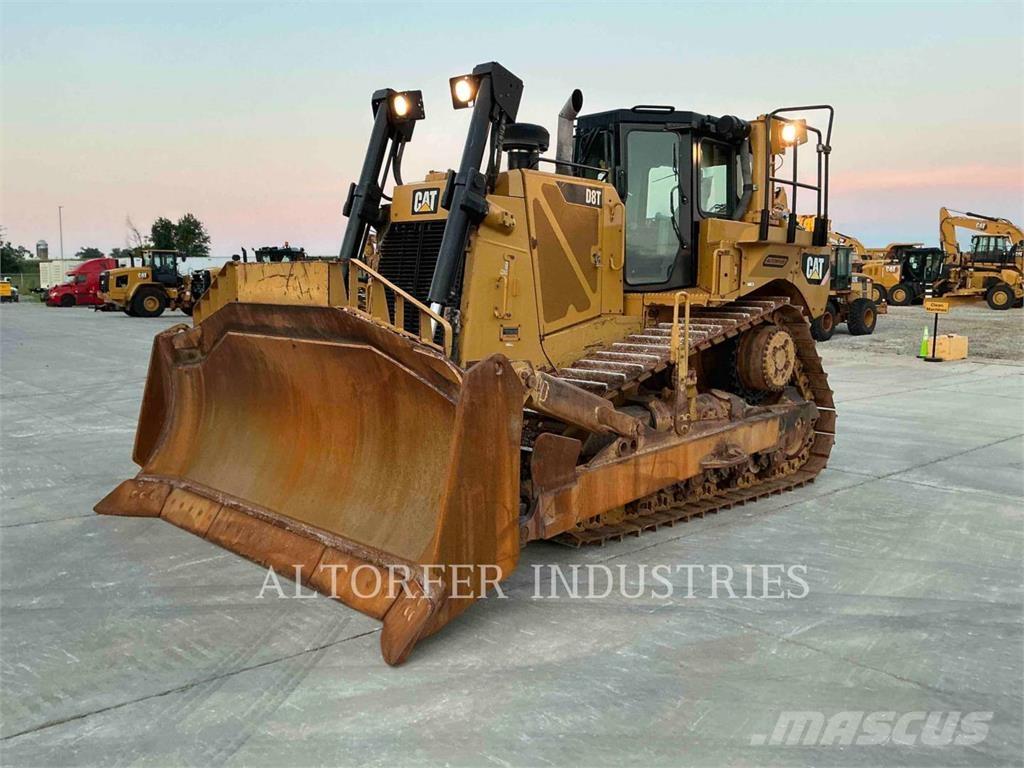 CAT D8T Buldozere pe senile