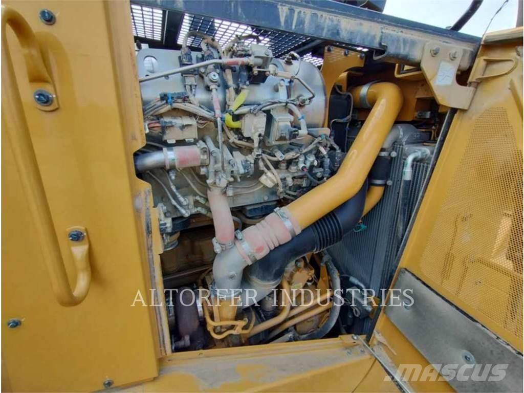 CAT D8T R Buldozere pe senile
