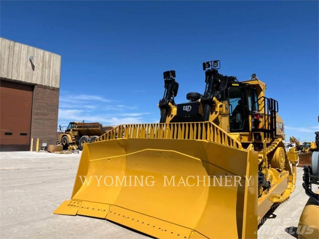 CAT D9 Buldozere pe senile