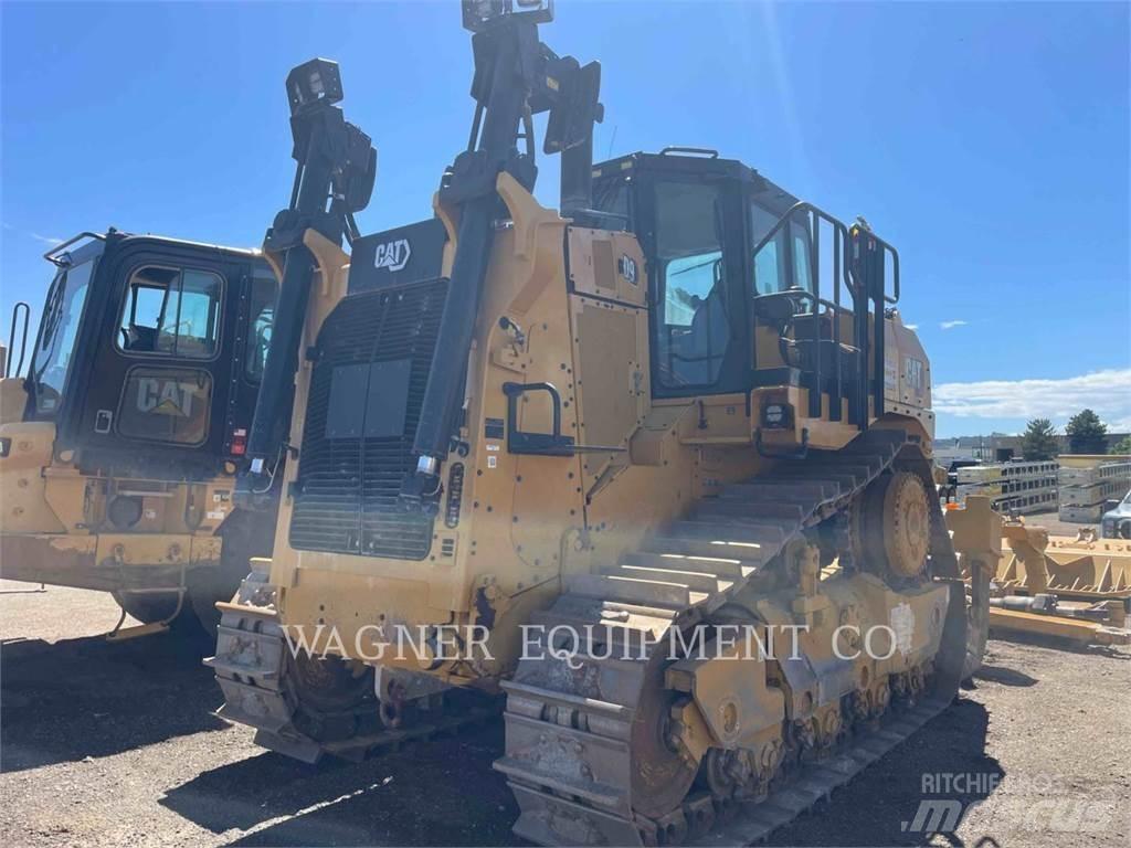 CAT D9 Buldozere pe senile