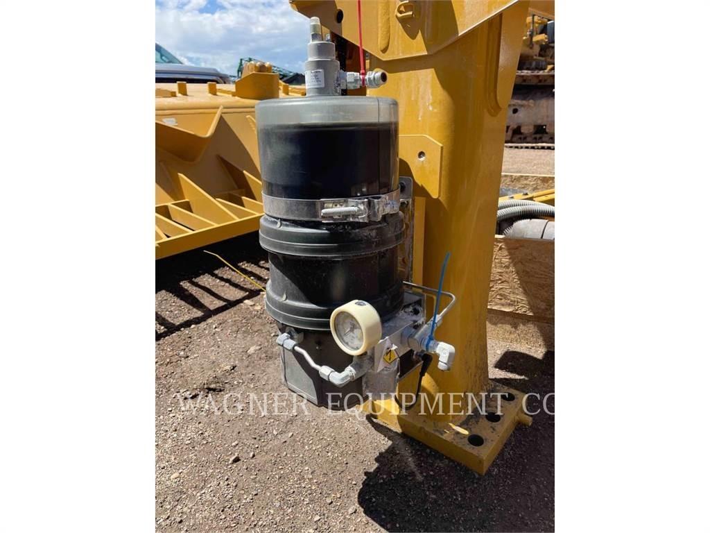 CAT D9 Buldozere pe senile